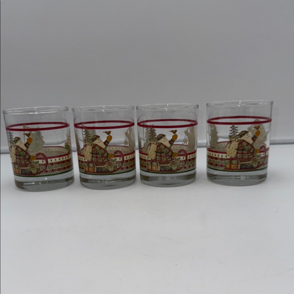 Anchor Hocking Debbie Mumm Christmas Glasses  set of 4 2000